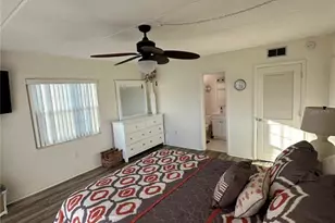 3806 Gulf of Mexico Dr, Longboat Key, FL 34228 - Photo 25