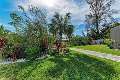 901 30th Court E, Bradenton, FL 34208 - Photo 55