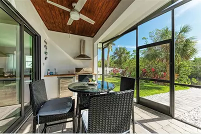 901 30th Court E, Bradenton, FL 34208 - Photo 51