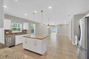 2179 W Price Blvd, North Port, FL 34286 - Photo 7