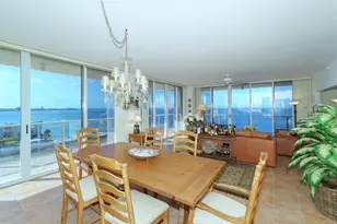 1800 Benjamin Franklin Dr, Sarasota, FL 34236 - Photo 5