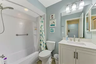 5761 Avista Dr, Sarasota, FL 34243 - Photo 43