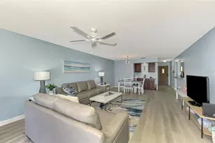 5761 Avista Dr, Sarasota, FL 34243 - Photo 21