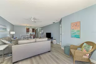 5761 Avista Dr, Sarasota, FL 34243 - Photo 19