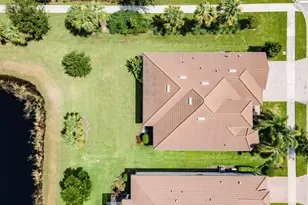 5610 Rain Lily Ct, Sarasota, FL 34238 - Photo 5