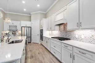5610 Rain Lily Ct, Sarasota, FL 34238 - Photo 17