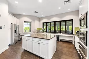 5610 Rain Lily Ct, Sarasota, FL 34238 - Photo 49