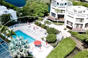 3705 E Bay Dr, Holmes Beach, FL 34217 - Photo 35