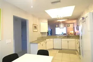 8901 Veranda Way, Sarasota, FL 34238 - Photo 3