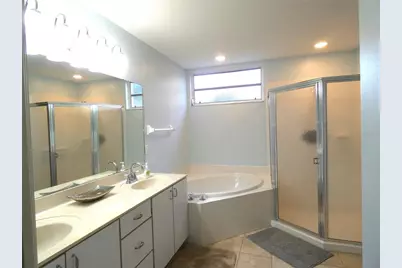 8901 Veranda Way #111, Sarasota, FL 34238 - Photo 17