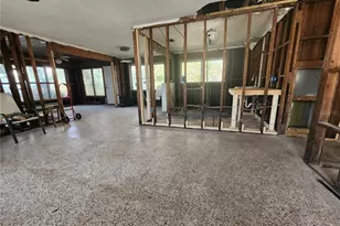 3181 Irving St, Sarasota, FL 34237 - Photo 5