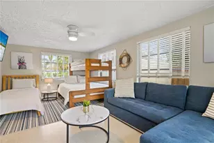 2365 Bay St, Sarasota, FL 34237 - Photo 25