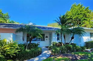 329 Bernard Ave, Sarasota, FL 34243 - Photo 1