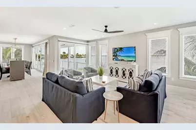 2516 Avenue A, Bradenton Beach, FL 34217 - Photo 5