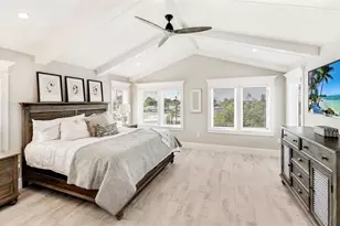 2516 Avenue A, Bradenton Beach, FL 34217 - Photo 9