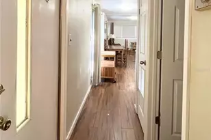 103 Oakwood Blvd, Sarasota, FL 34237 - Photo 29