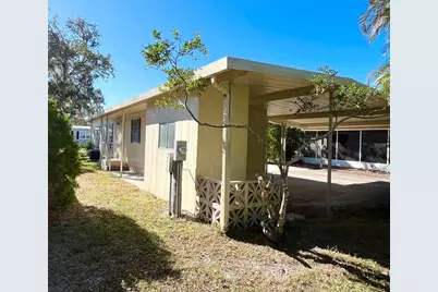 103 Oakwood Boulevard, Sarasota, FL 34237 - Photo 11