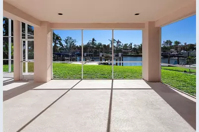 508 Siesta Drive, Sarasota, FL 34242 - Photo 41