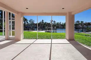 508 Siesta Dr, Sarasota, FL 34242 - Photo 41