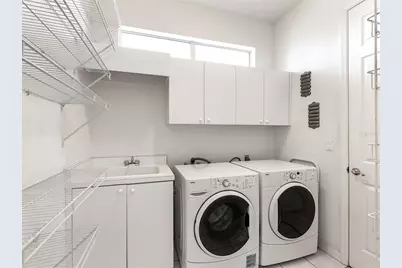 508 Siesta Drive, Sarasota, FL 34242 - Photo 35