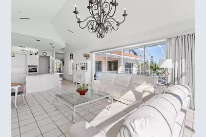 508 Siesta Drive, Sarasota, FL 34242 - Photo 19