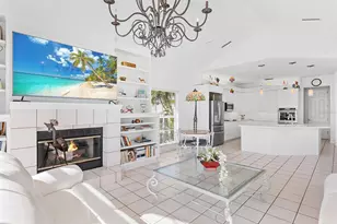 508 Siesta Dr, Sarasota, FL 34242 - Photo 23