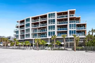 1035 Seaside Dr, Sarasota, FL 34242 - Photo 39