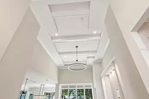 616 Mangrove Point Rd, Siesta Key, FL 34242 - Photo 5