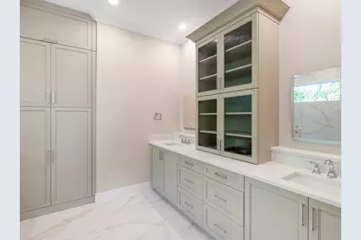 616 Mangrove Point Road, Siesta Key, FL 34242 - Photo 21