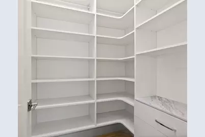 616 Mangrove Point Road, Siesta Key, FL 34242 - Photo 17