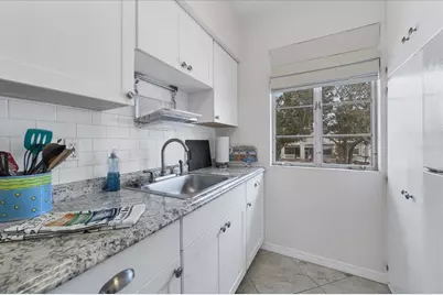 1901 Hyde Park Street #C, Sarasota, FL 34239 - Photo 17