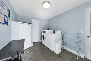 1901 Hyde Park St, Sarasota, FL 34239 - Photo 23