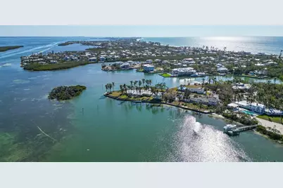 6516 Bayou Hammock Road, Longboat Key, FL 34228 - Photo 1