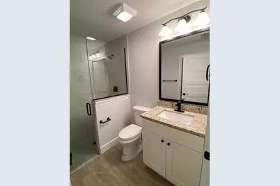 2933 Maiden Lane, Sarasota, FL 34231 - Photo 17