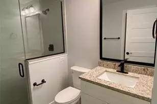 2933 Maiden Ln, Sarasota, FL 34231 - Photo 17