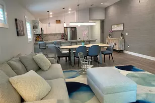 2933 Maiden Ln, Sarasota, FL 34231 - Photo 5