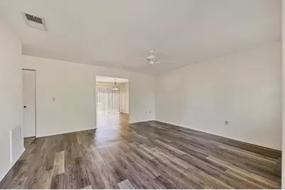 4064 Velarde Lane, Sarasota, FL 34235 - Photo 7