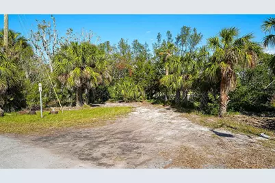 660 Longview Drive, Longboat Key, FL 34228 - Photo 25