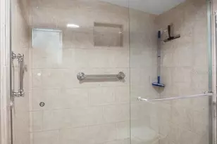 6 Seminole Dr, Bradenton, FL 34208 - Photo 15