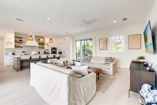 6506 Gulf Dr, Holmes Beach, FL 34217 - Photo 9