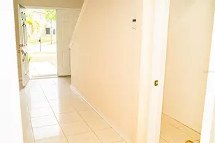 731 Cristelle Jean Dr, Ruskin, FL 33570 - Photo 3