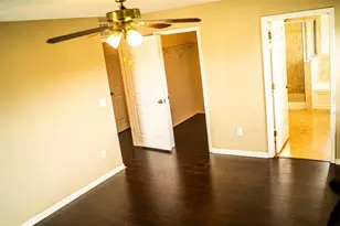 731 Cristelle Jean Dr, Ruskin, FL 33570 - Photo 7