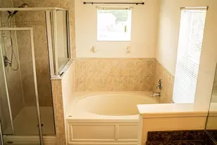 731 Cristelle Jean Dr, Ruskin, FL 33570 - Photo 15