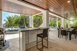 9403 Gulf Dr, Anna Maria, FL 34216 - Photo 49