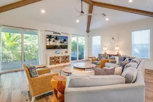 9403 Gulf Dr, Anna Maria, FL 34216 - Photo 9