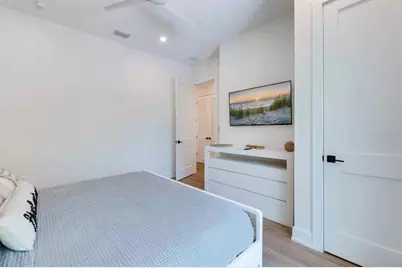 9407 Gulf Dr, Anna Maria, FL 34216 - Photo 37