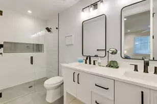 9407 Gulf Dr, Anna Maria, FL 34216 - Photo 23