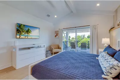 9407 Gulf Dr, Anna Maria, FL 34216 - Photo 15