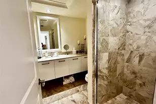 1350 Main St, Sarasota, FL 34236 - Photo 11