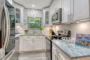 730 40th St, Sarasota, FL 34234 - Photo 25